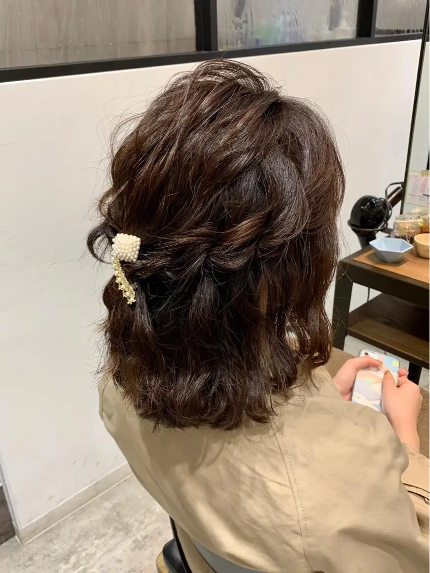 ミディアム ヘアアレンジ ハーフアップ レイヤーカット 似合わせレイヤー/ 美髪縮毛矯正/ミナエのヘアスタイル