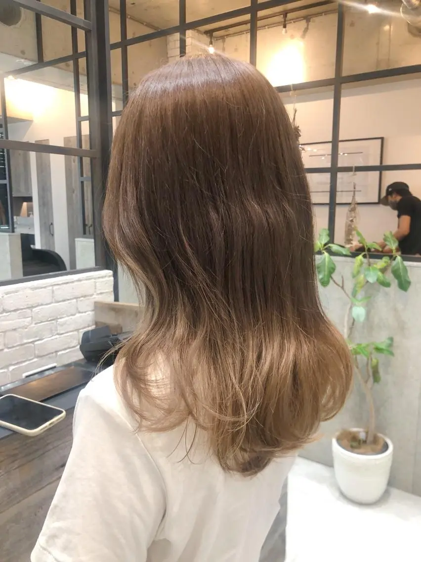 セミロング カラー ベージュカラー ブリーチ 透明感カラー ブリーチなしカラー ピンクカラー ヘアカラー トリートメント 🌿ニュアンス/髪質 改善🌿Fukudaのヘアスタイル
