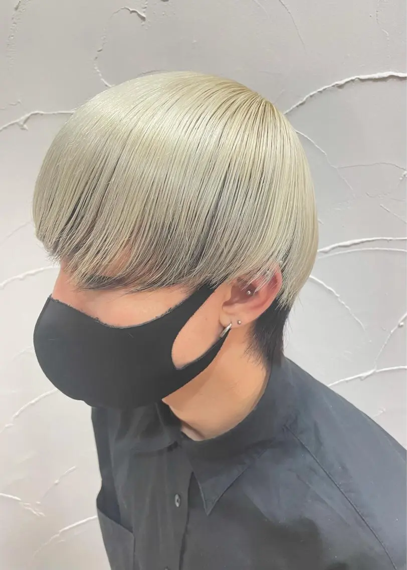 カラー ブリーチ ヘアカラー トリートメント 【店長】インナー指名 No.1戸塚優思のヘアスタイル