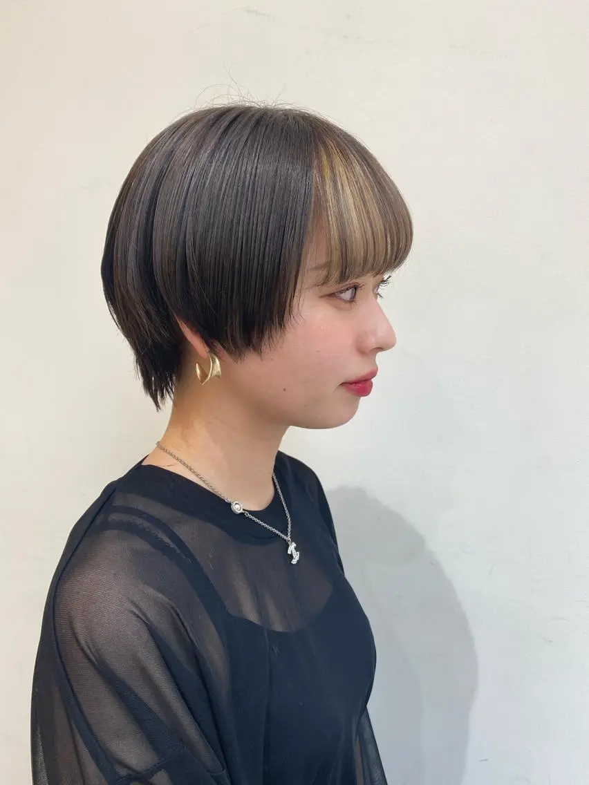 ショート 美髪矯正透明感カラー 江川 和輝のヘアスタイル