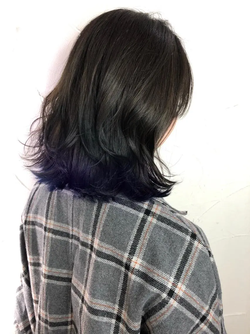 ミディアム カラー パープルカラー 西山梨々【5/1〜 復帰致します🌼】のヘアスタイル