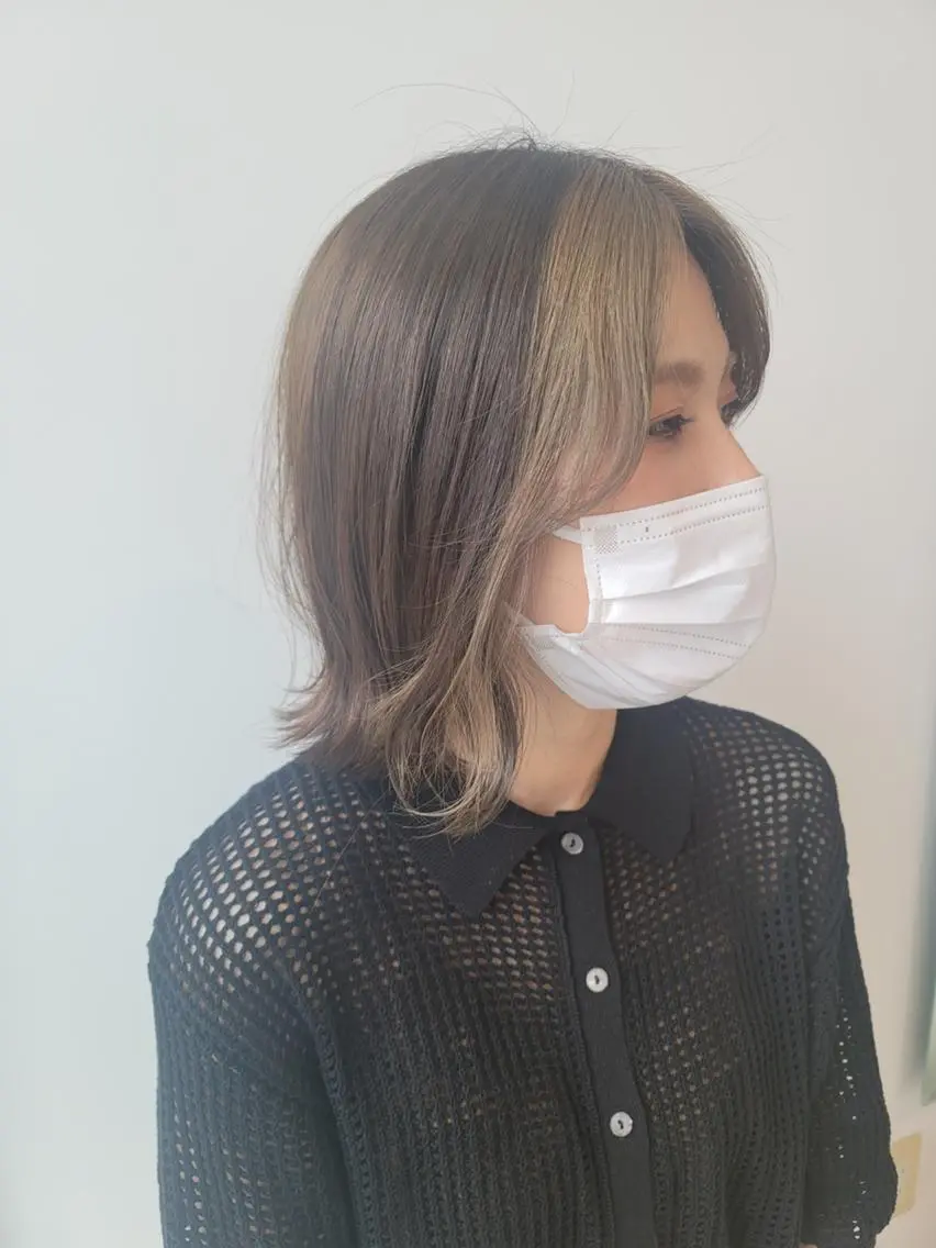 ミディアム カラー ミストバング フェイスフレーミング インナーカラー ボブ 外ハネヘア カット ヘアカラー 鈴木 翠のヘアスタイル