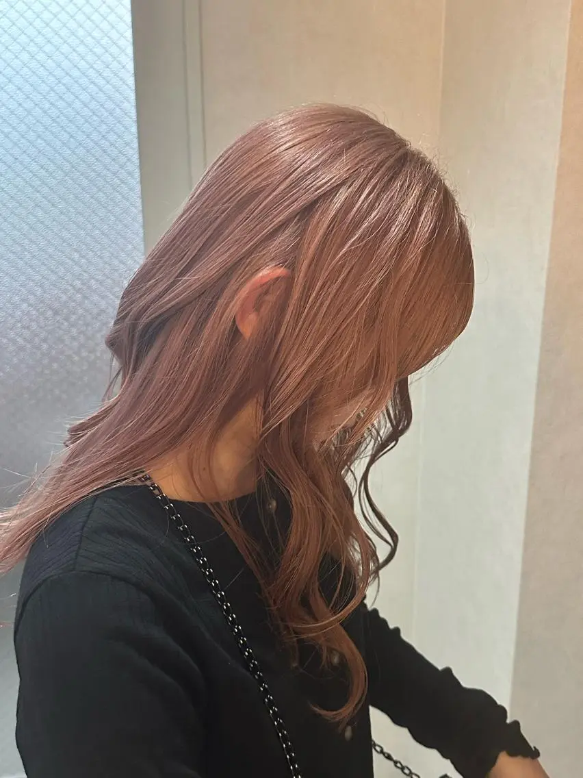 ロング カラー ベージュカラー ピンクカラー ピンクベージュ ヘアカラー 🩵透明感/高発色 /難波/北原佑記🌸のヘアスタイル