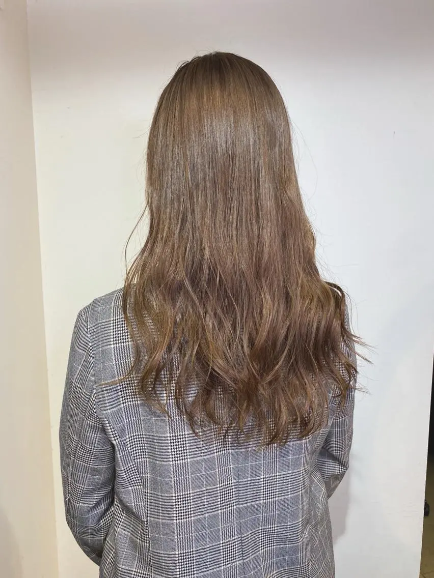 ロング カラー ベージュカラー ブラウンカラー ブラウンベージュ 小川 美奈のヘアスタイル
