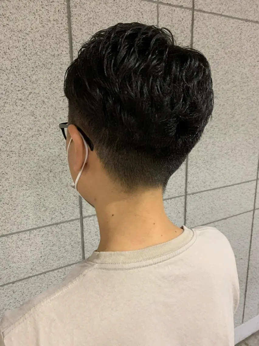 ショート 山内 敢史のヘアスタイル