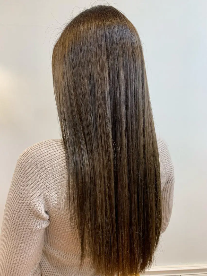 ロング ボブ くせ毛 ハイライト 髪質改善 レイヤーカット 髪質改善✨縮毛矯正 美髪担当・大西真奈のヘアスタイル