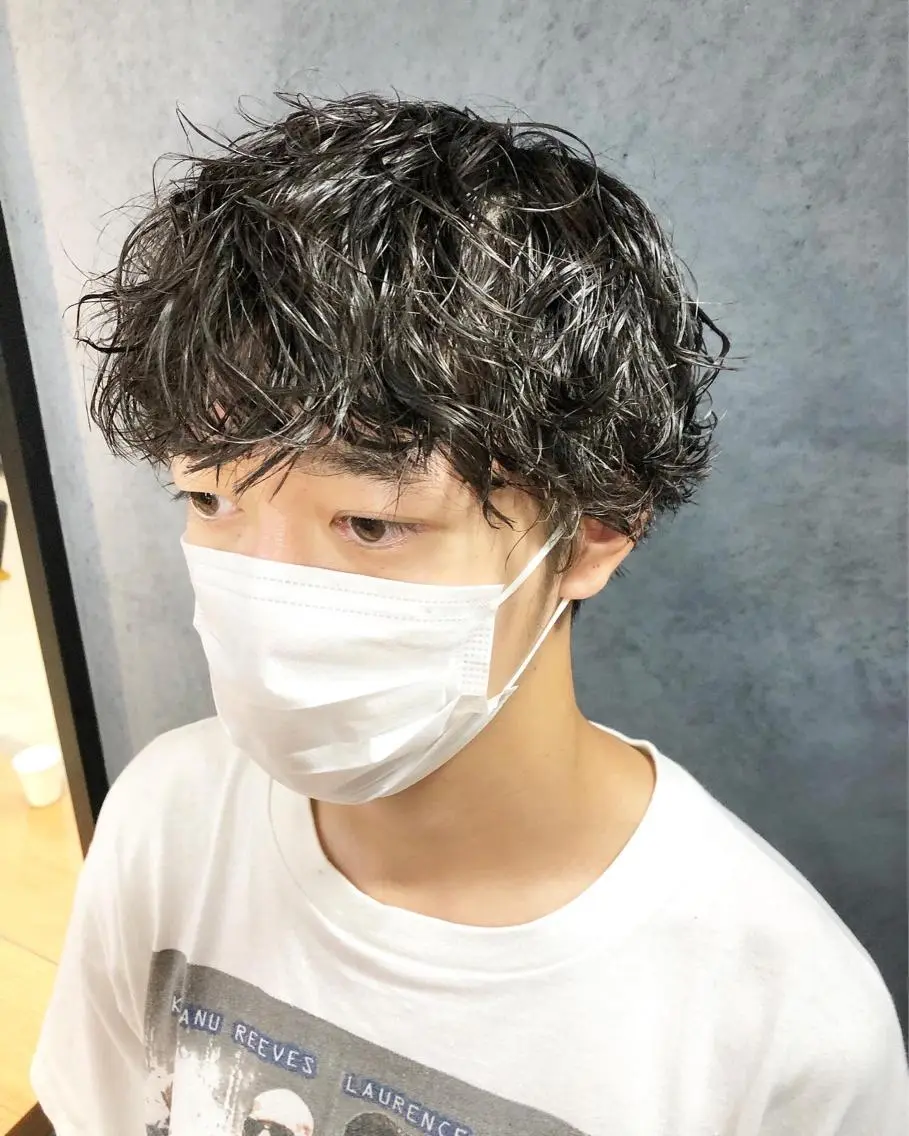 パーマ ヘアアレンジ メンズ マッシュ メンズパーマ スパイラルパーマ カット パーマ トリートメント ヘアセット メンズ特化✂️栗原 侑也のヘアスタイル