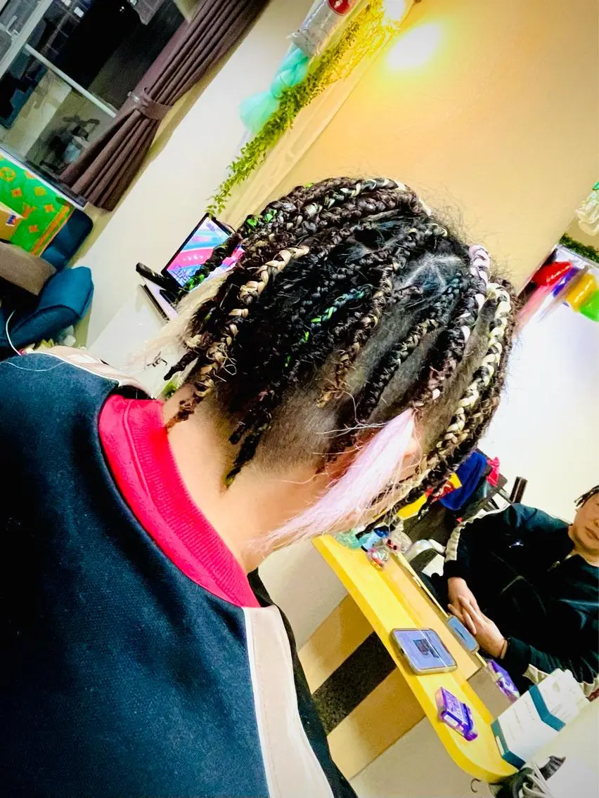 ミディアム カラー パーマ ヘアアレンジ メンズ ミディアムパーマ メンズパーマ エクステ メンズ大歓迎‼︎ ✨seigo✨のヘアスタイル