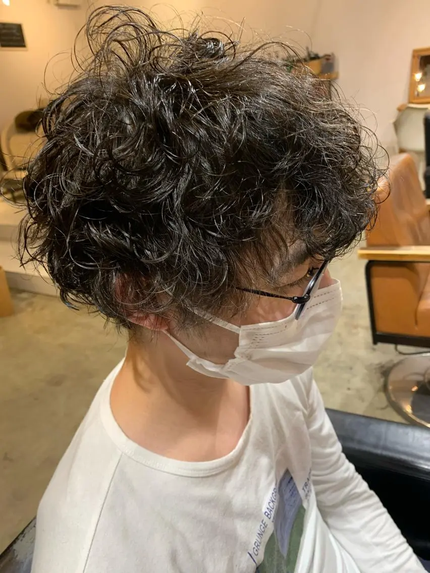 ミディアム パーマ メンズ カット パーマ 宮嶋 勇輔のヘアスタイル
