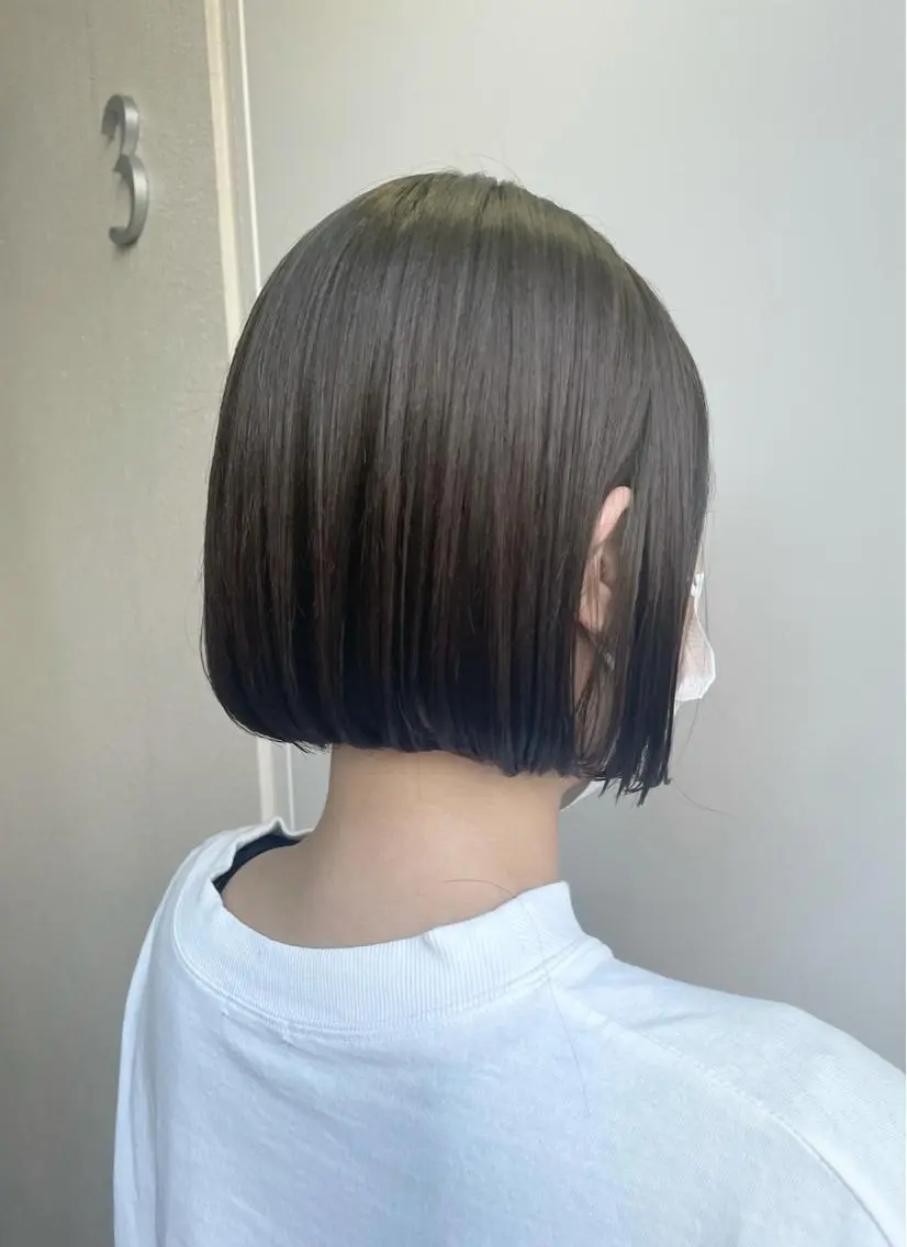 ショート カラー ヘアカラー トリートメント まつげ兼任しもさこ 🌟レイヤー得意のヘアスタイル