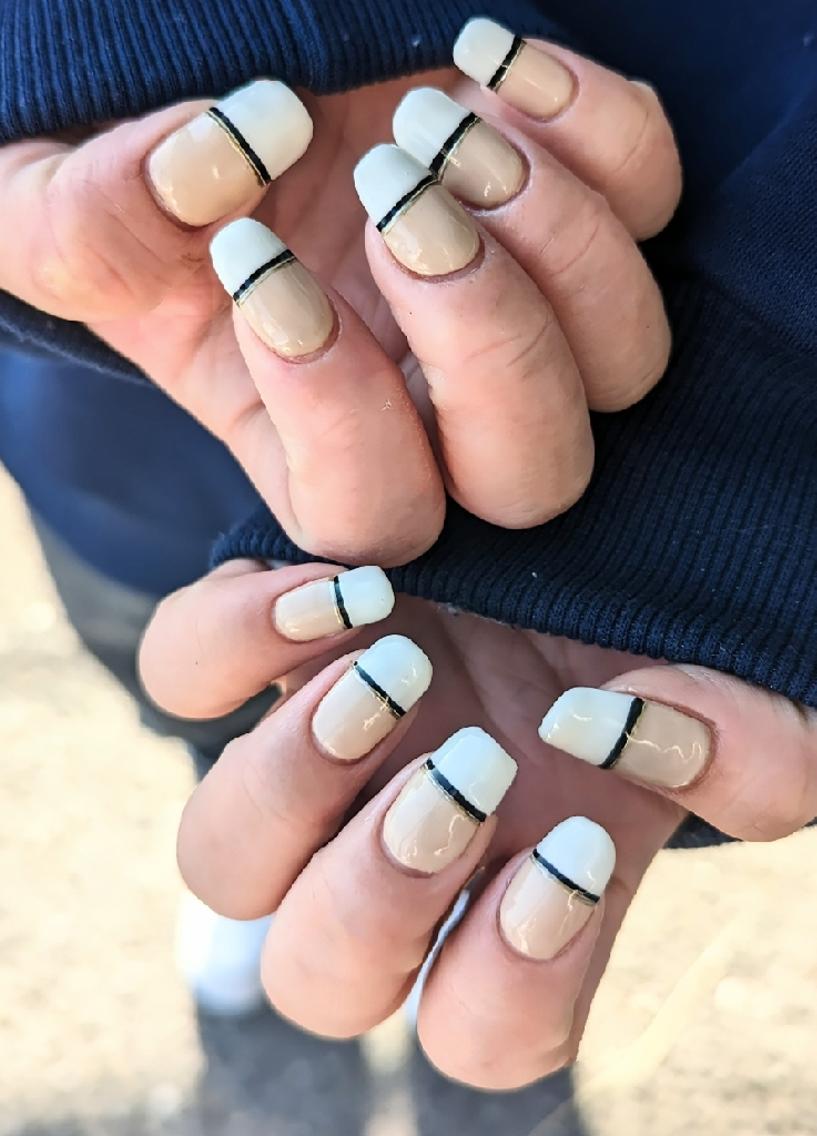 ネイル 成人式 ハンドネイル 推しネイル | 　aycnailのネイルデザイン