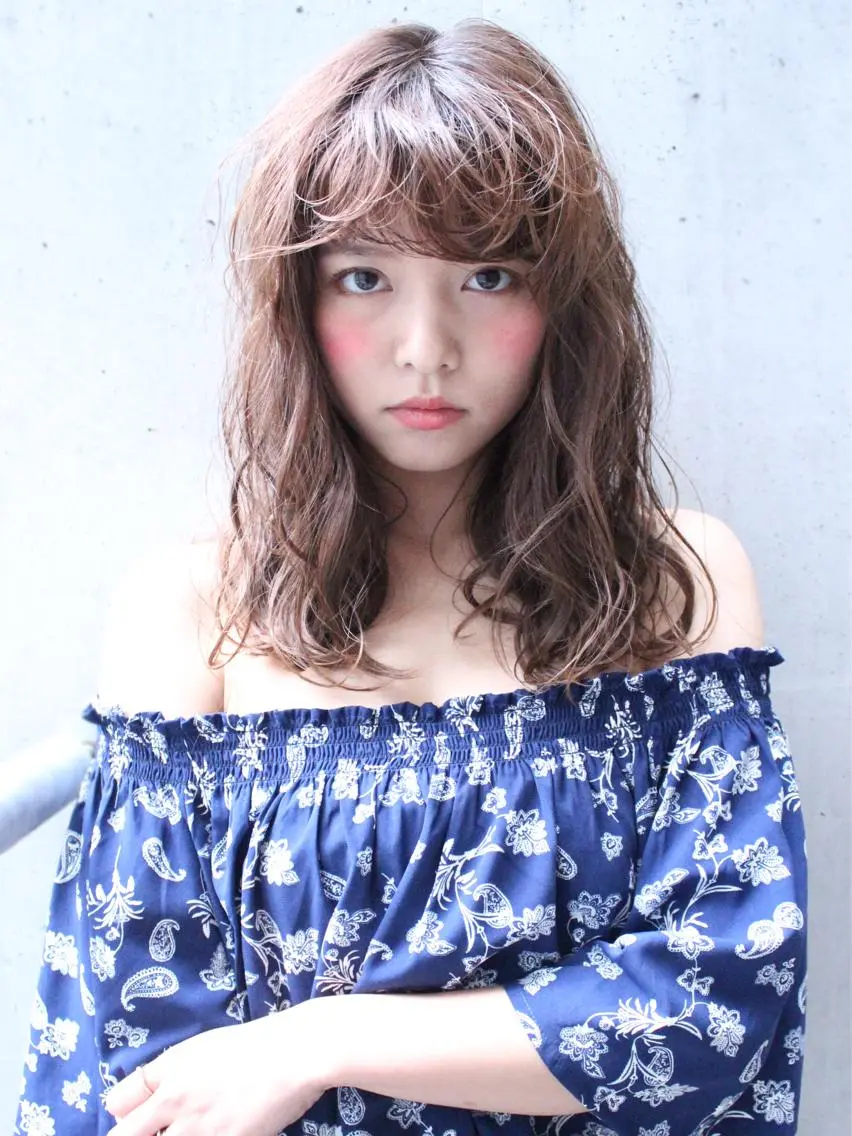 ミディアム セミロング ロング ooit 【オーイット】のヘアスタイル