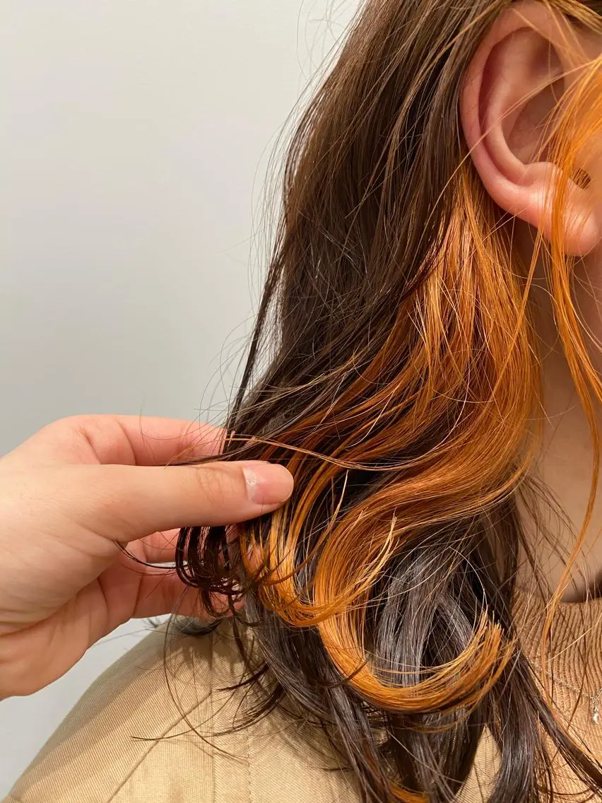 セミロング 壁谷  加保理のヘアスタイル