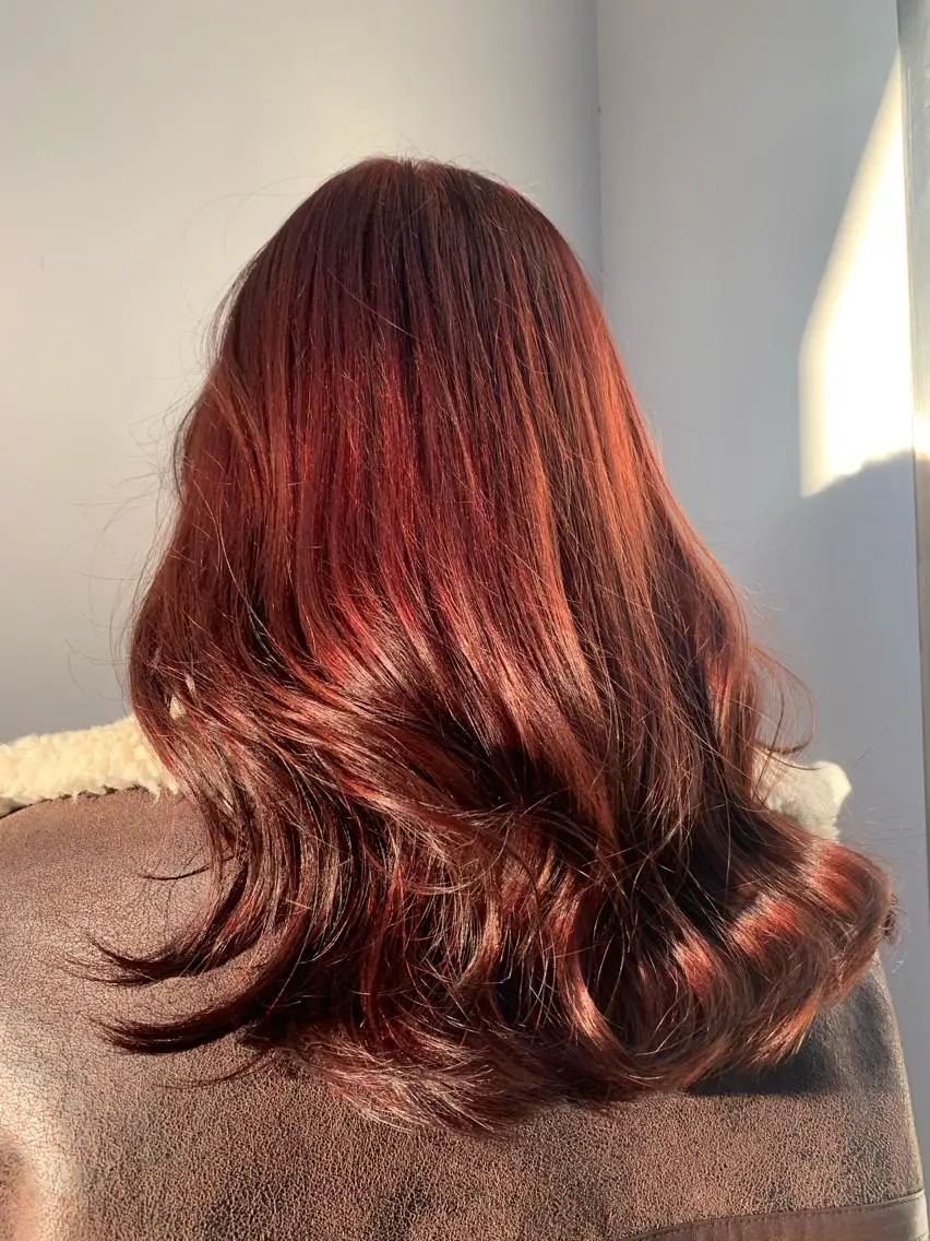 ロング REONA🪽✨薬院 レイヤーカット🫧のヘアスタイル