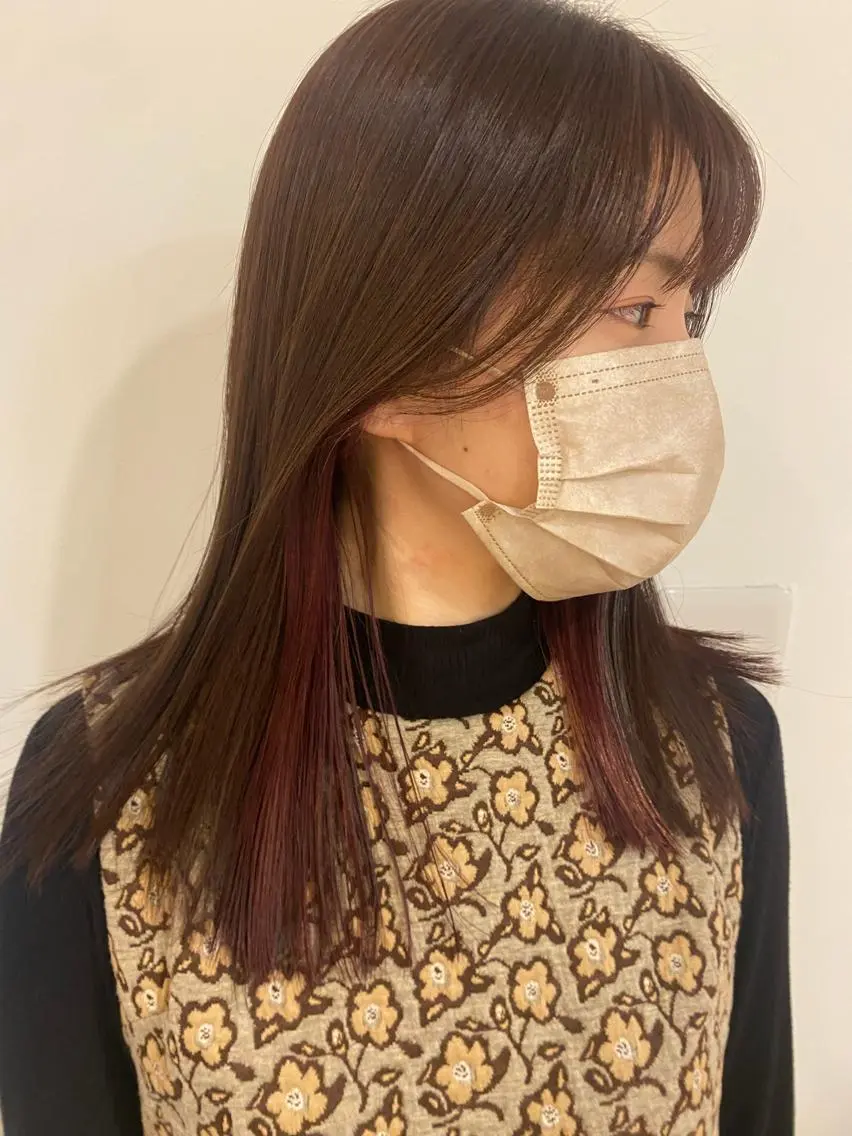 カラー 伊賀 海優のヘアスタイル