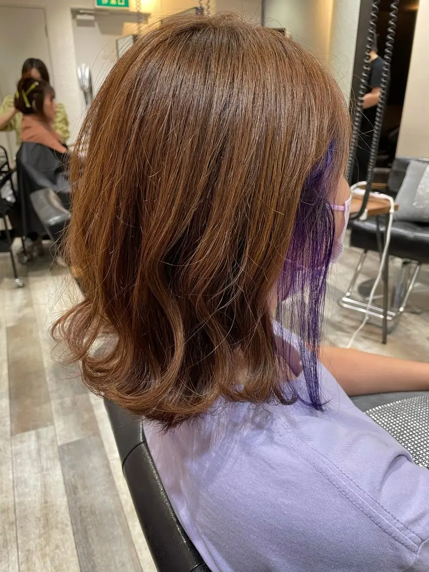 ミディアム カラー ブルーカラー ブルーラベンダー ラベンダーカラー 艶カラー/インナー /グラデ/大西小百合のヘアスタイル