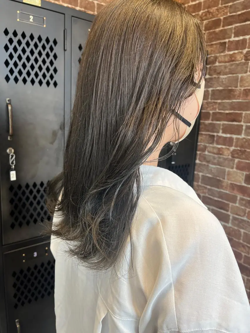 ロング カラー ヘアアレンジ キッズ ネイル アイブロウ ブラウンカラー ケアカラー 透明感カラー ピンクカラー ピンクブラウン 久木原 ゆりのヘアスタイル