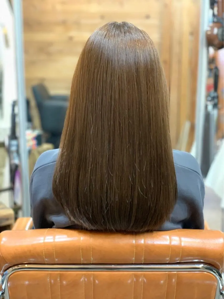 セミロング 髪質改善 縮毛矯正 カット 縮毛矯正 トリートメント ヨッ シーのヘアスタイル