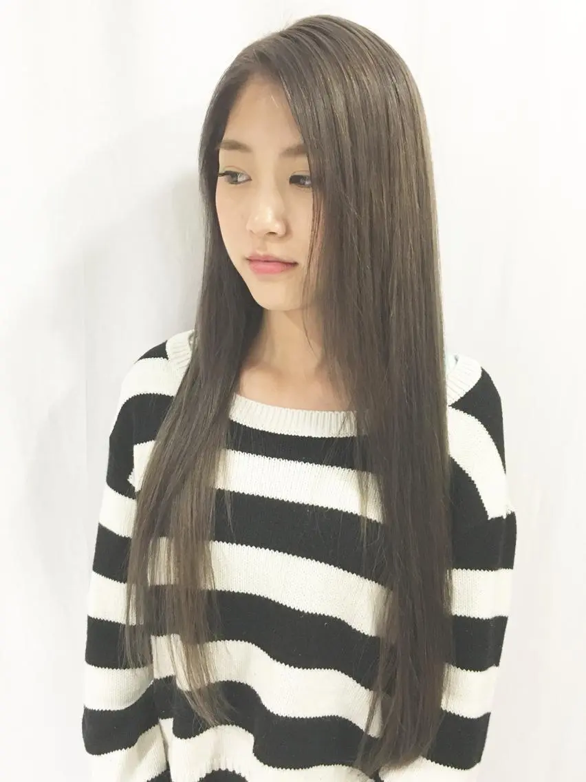 ロング カラー アッシュ ハイトーン特化🤍 浦住のヘアスタイル