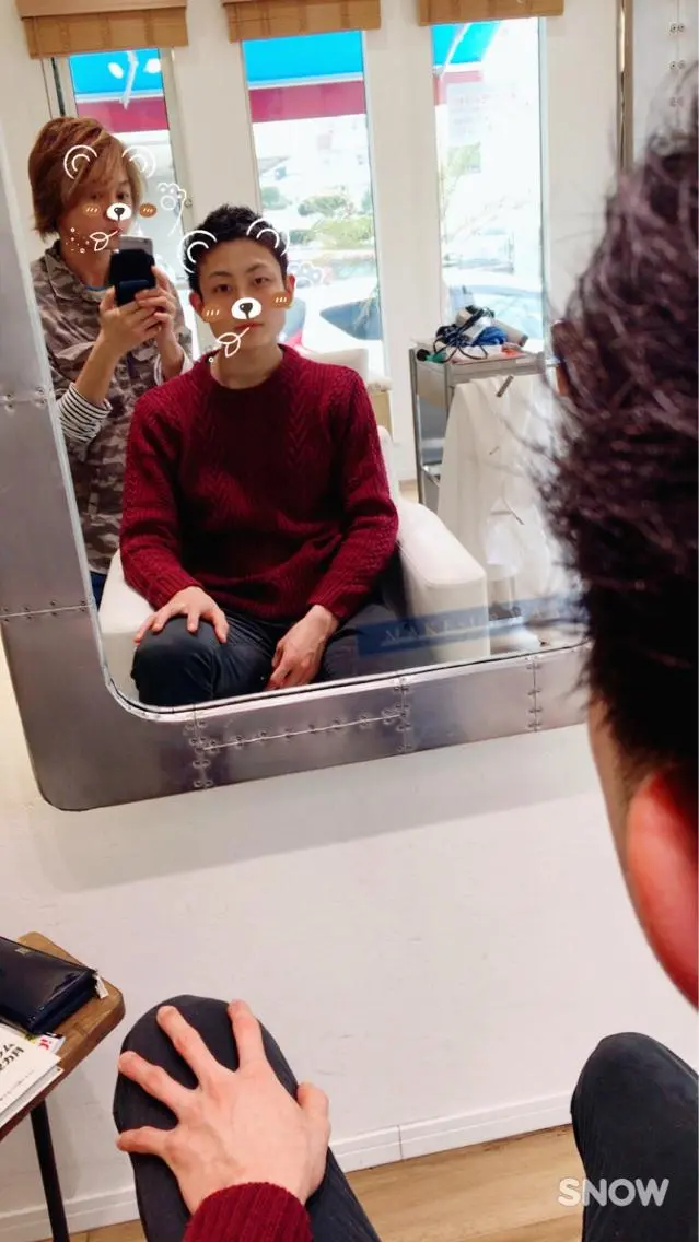 メンズ MAKEーUP WARMのヘアスタイル