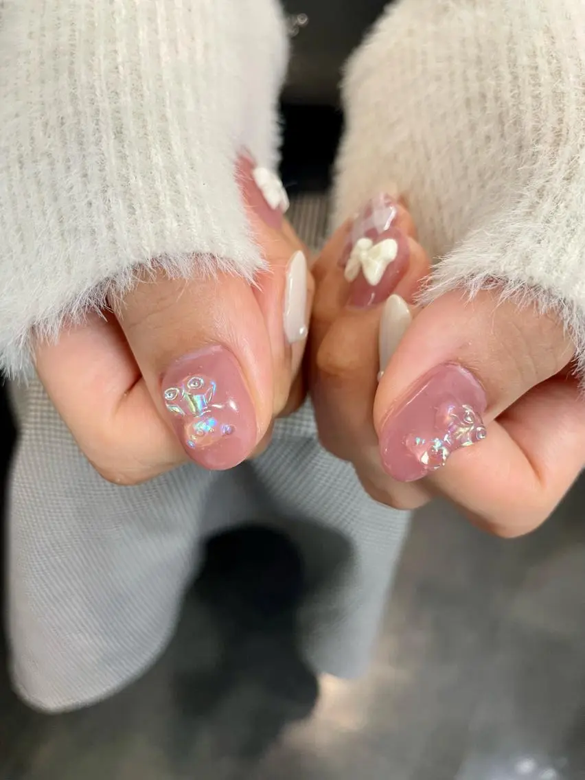 ネイル 氷ネイル・うるうるネイル 持ち込み ハンドネイル BELL.Salon Group Nailのネイルデザイン