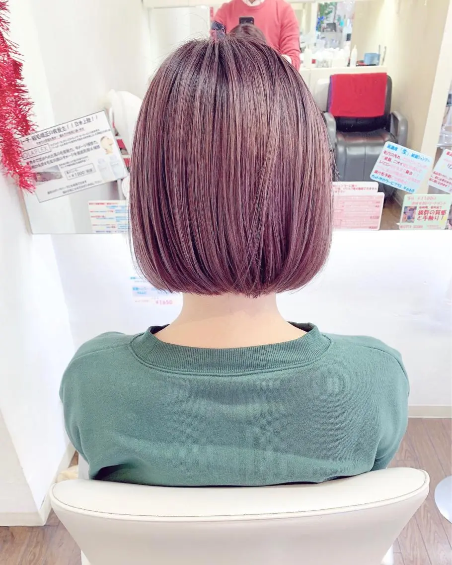 カラー ピンクカラー ピンクパープル ボブ ヘアカラー GLAD 萩原のヘアスタイル