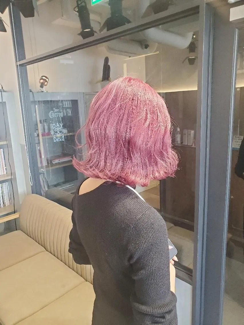 ミディアム ヘアカラー トリートメント ✨本日空きあります✨ 遠田コウヘイ🌟のヘアスタイル