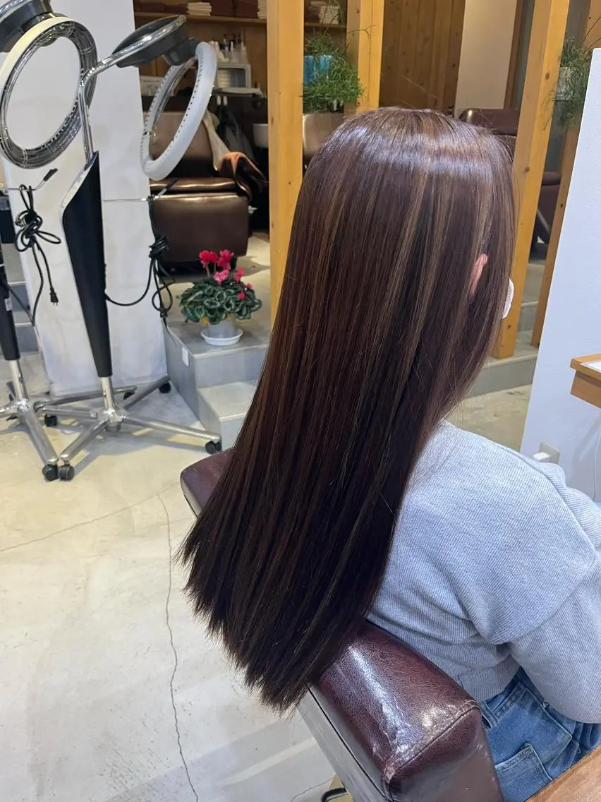 ロング カラー 川口 絵理のヘアスタイル