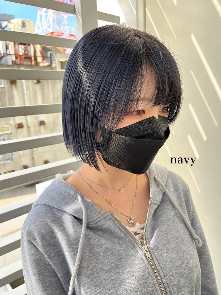ショート 透明感カラー👑 井上美乃里のヘアスタイル