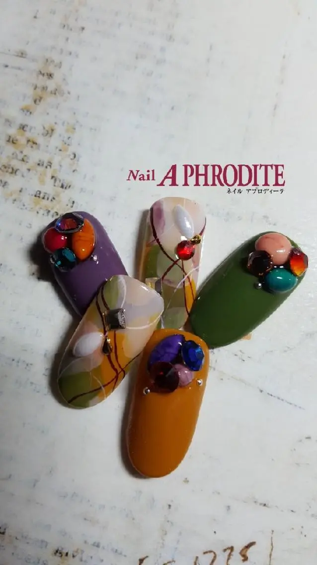 ネイル ニュアンスネイル Nail Aphroditeのネイルデザイン