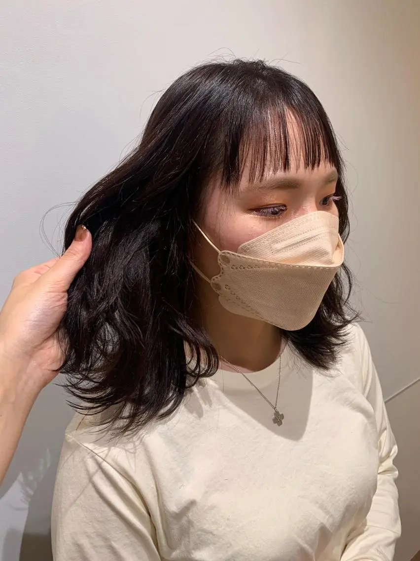 ミディアム カラー カット ヘアカラー トリートメント 片岡 由依のヘアスタイル