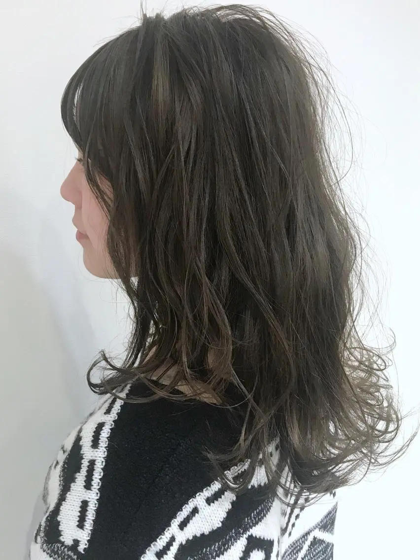 セミロング カラー メンズヘア特化 崎田 成人のヘアスタイル