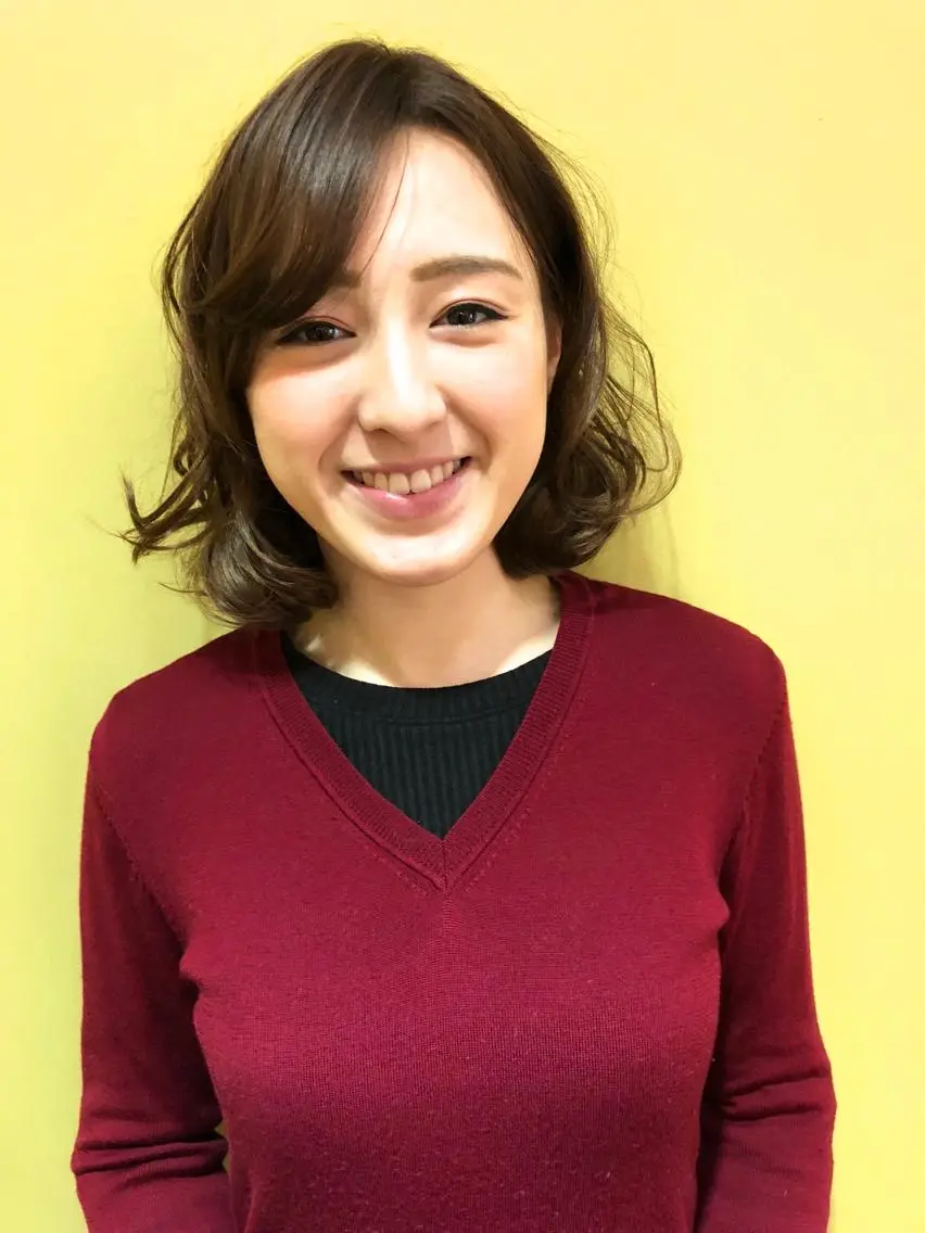 ミディアム カラー パーマ 鬼頭 洋吏のヘアスタイル