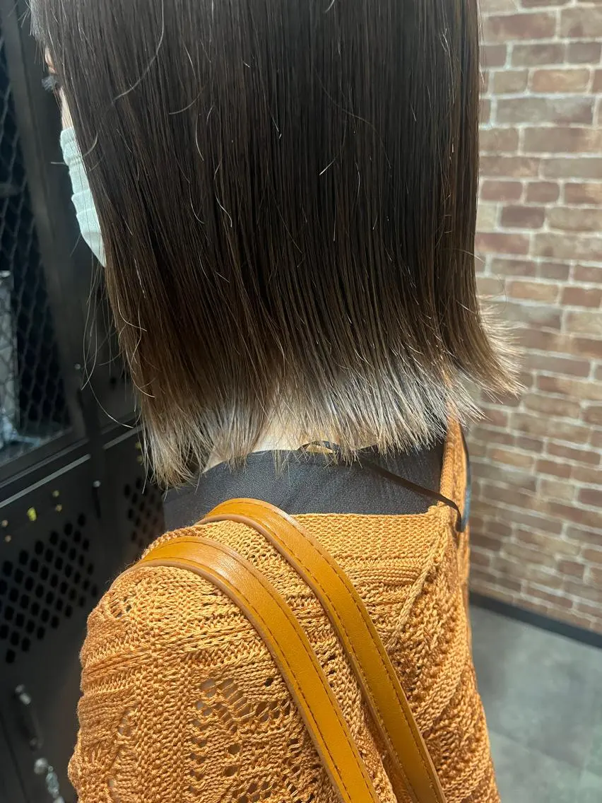 ミディアム カラー パーマ ヘアアレンジ メンズ キッズ ネイル マツエク・マツパ アイブロウ ミディアムパーマ メンズパーマ ブラウンカラー ケアカラー 透明感カラー 久木原 ゆりのヘアスタイル
