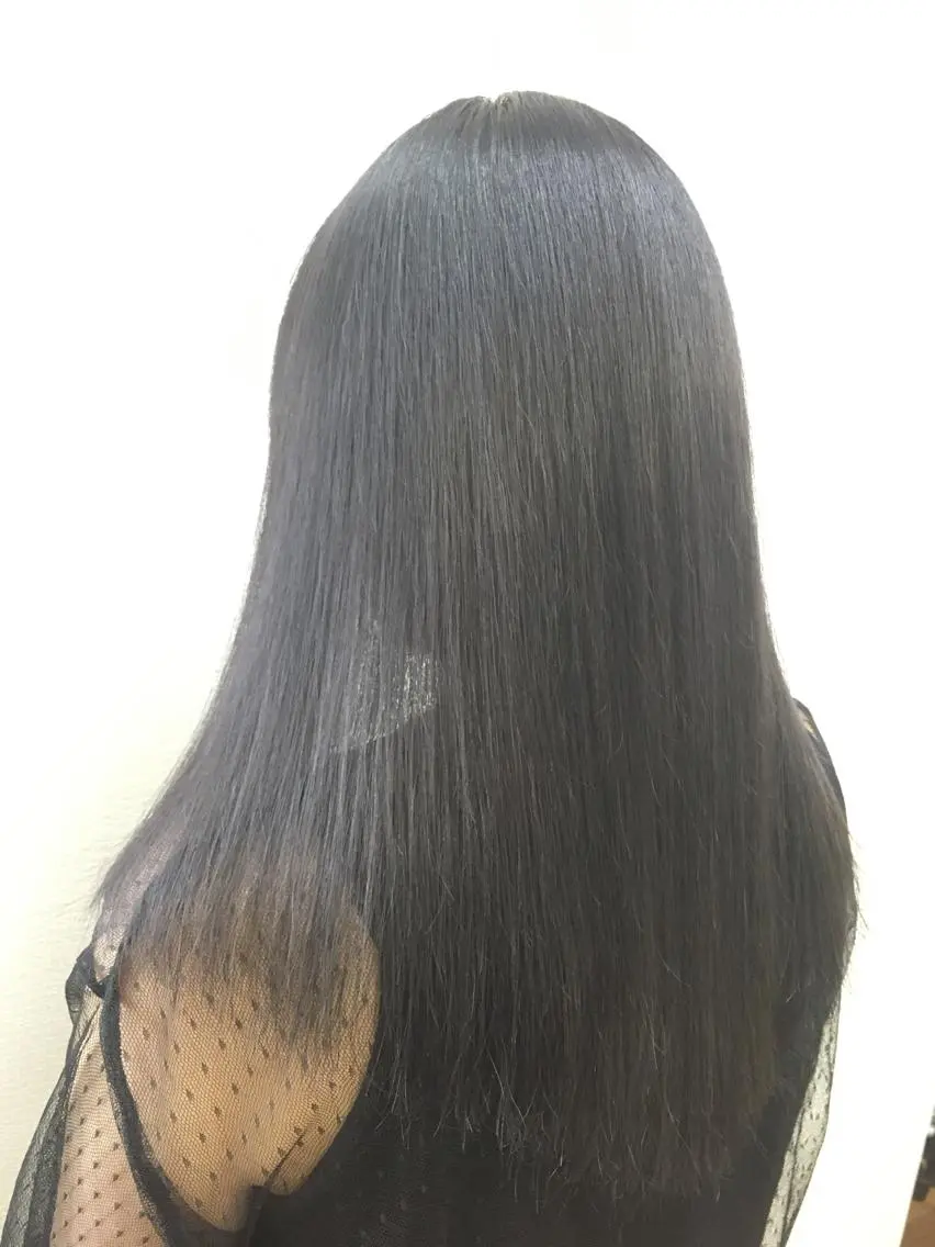 セミロング カラー SHIORI💜口コ ミNo.1艶カラーのヘアスタイル