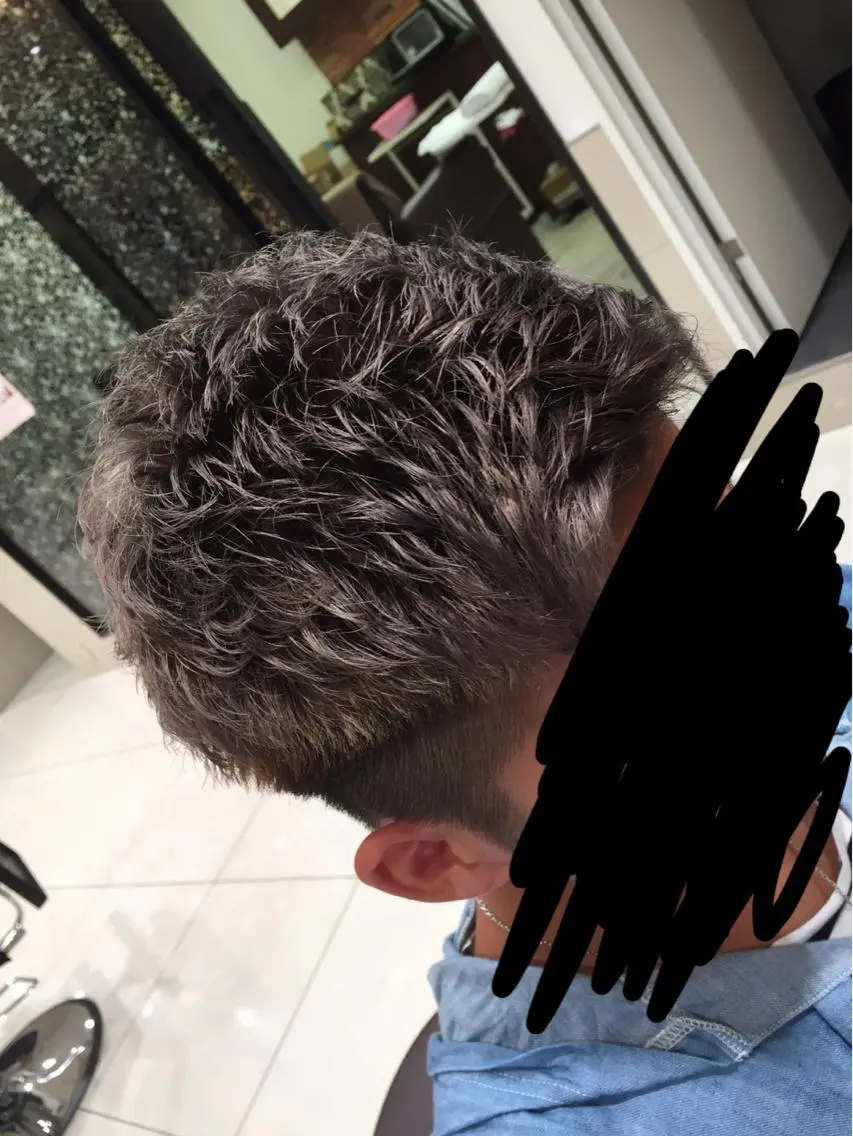 ショート カラー メンズ グレージュ ヘアカラー トリートメント 宮下 愛璃紗のヘアスタイル