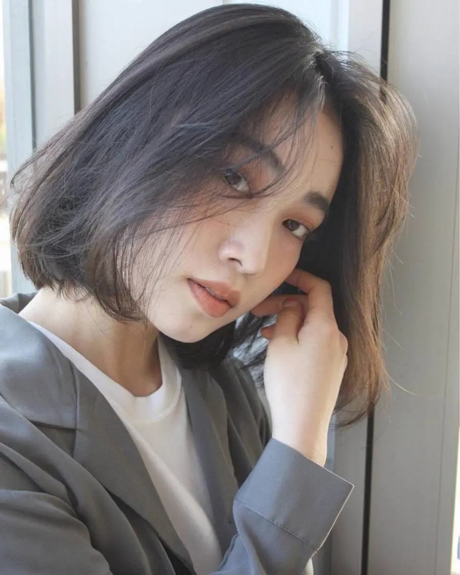 ミディアム ボブ 鳥羽 大智のヘアスタイル