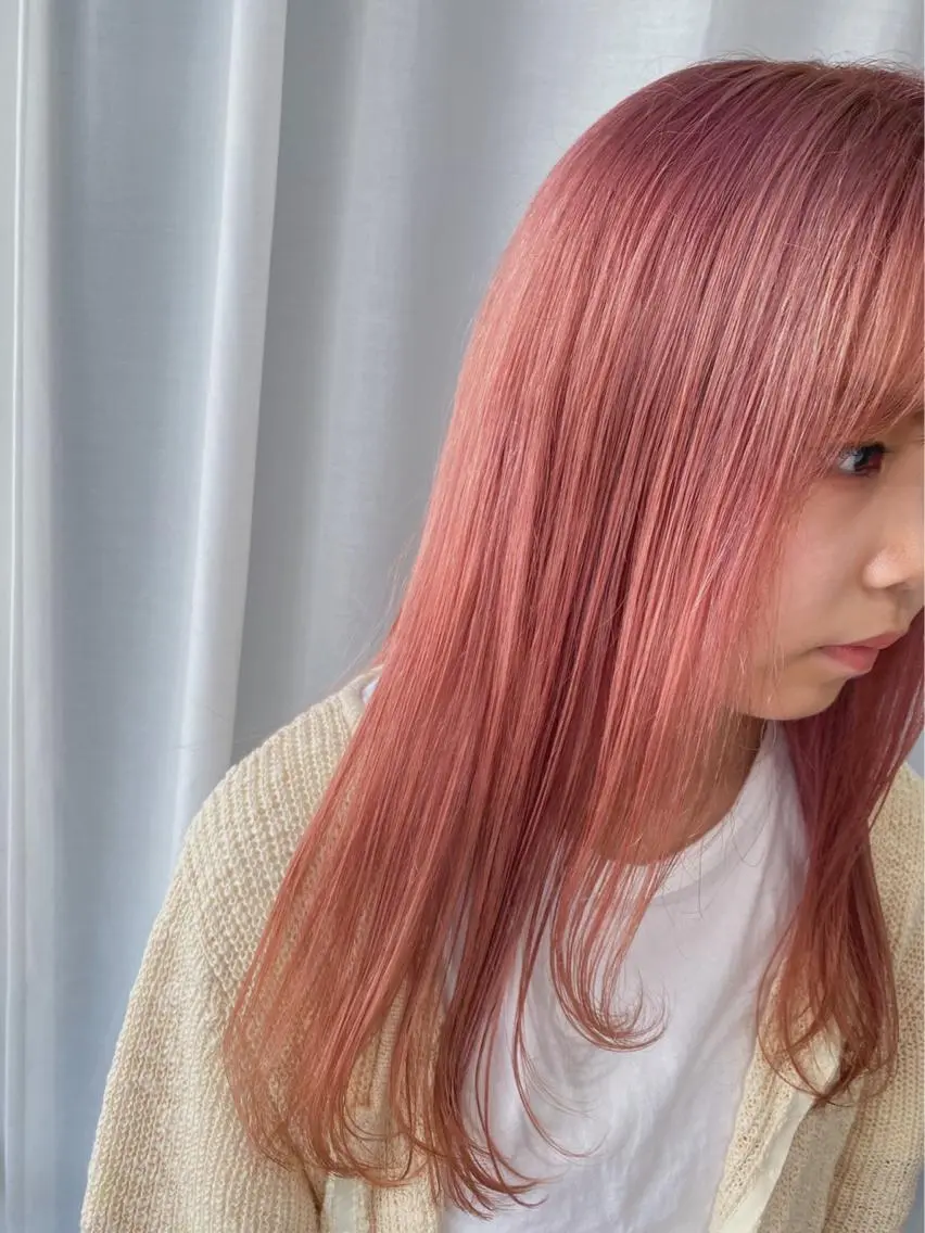 ロング カラー ヘアアレンジ カット ヘアカラー トリートメント lani ブリーチ /ダブルカラーのヘアスタイル