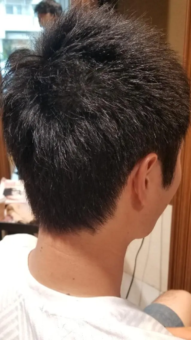 ショート メンズ 高口 雅のヘアスタイル