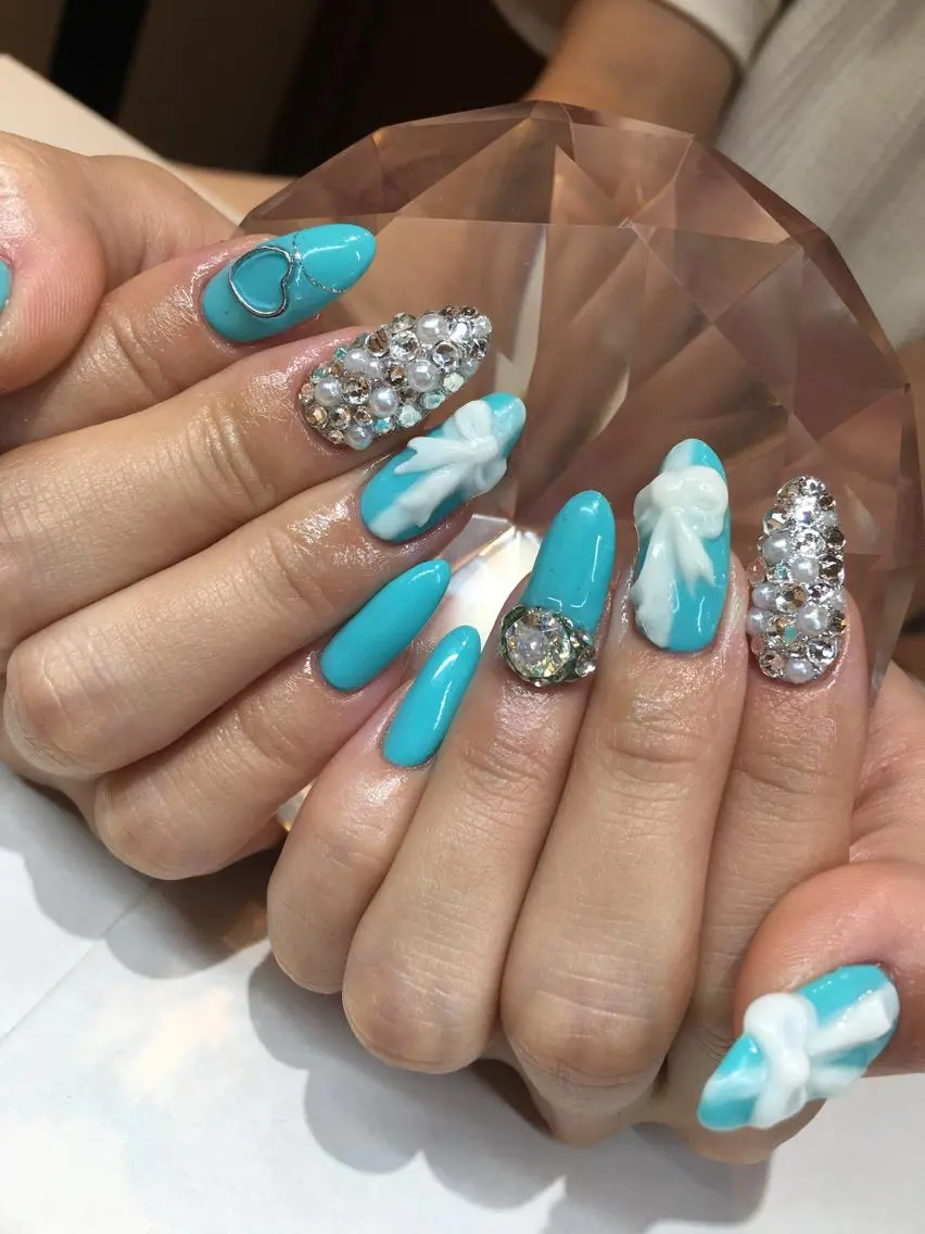 ロング ネイル ハンドネイル glow_ nailのネイルデザイン