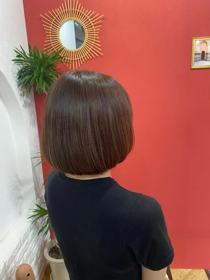 ミディアム チョコレートブラウン 大久保 愛のヘアスタイル