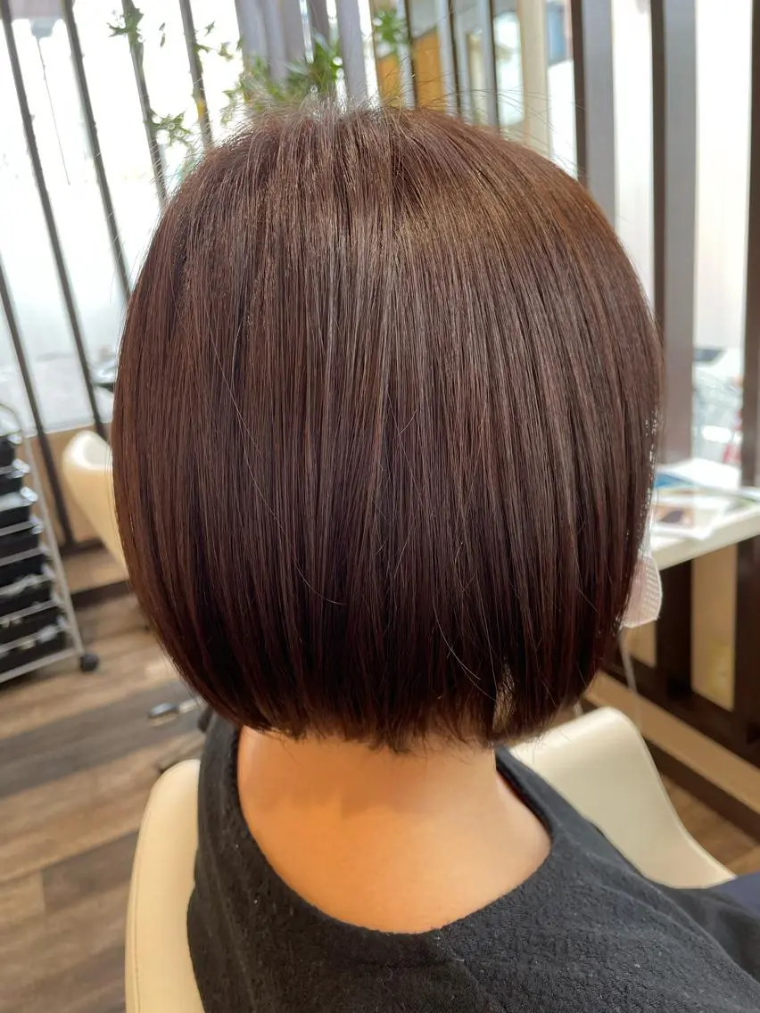 ショート カラー アッシュ ベージュカラー イルミナカラー 古川 玲のヘアスタイル