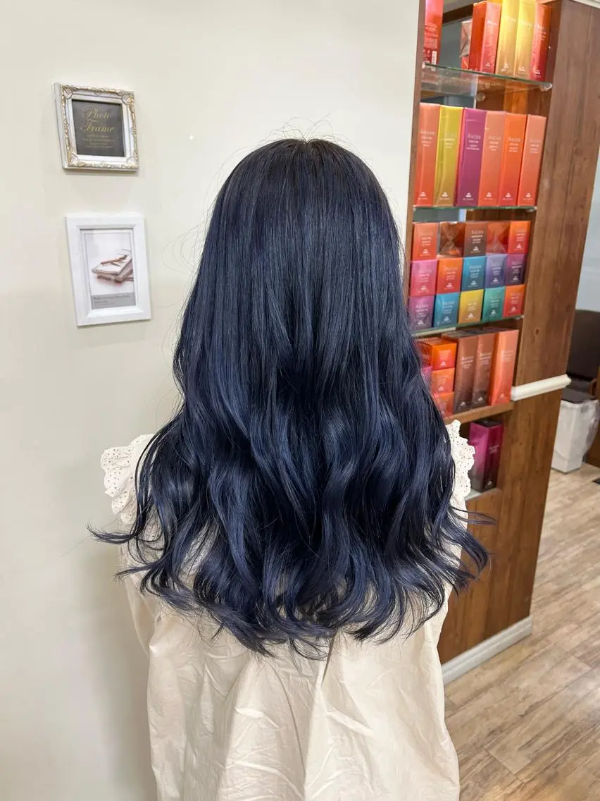カラー SALOWIN栄 高須大貴のヘアスタイル