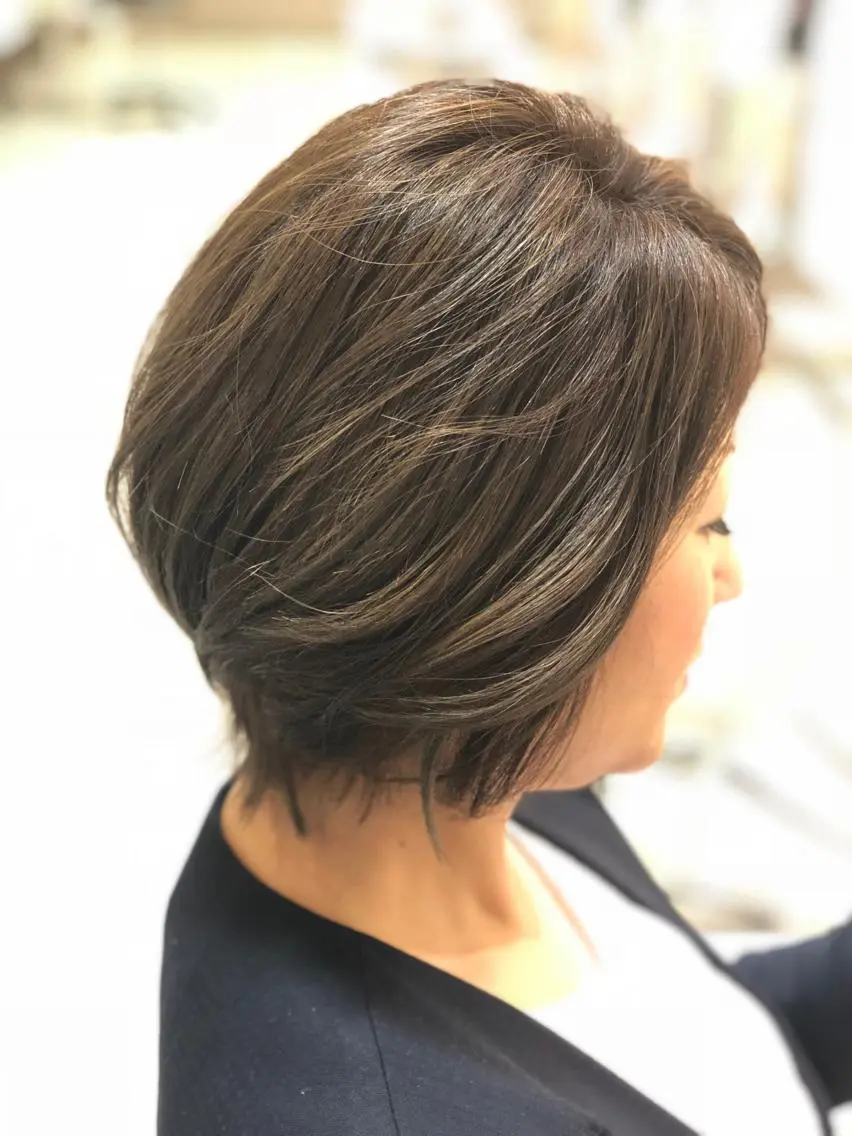 ショート ヘアカラー トリートメント 松佐 ゆかりのヘアスタイル