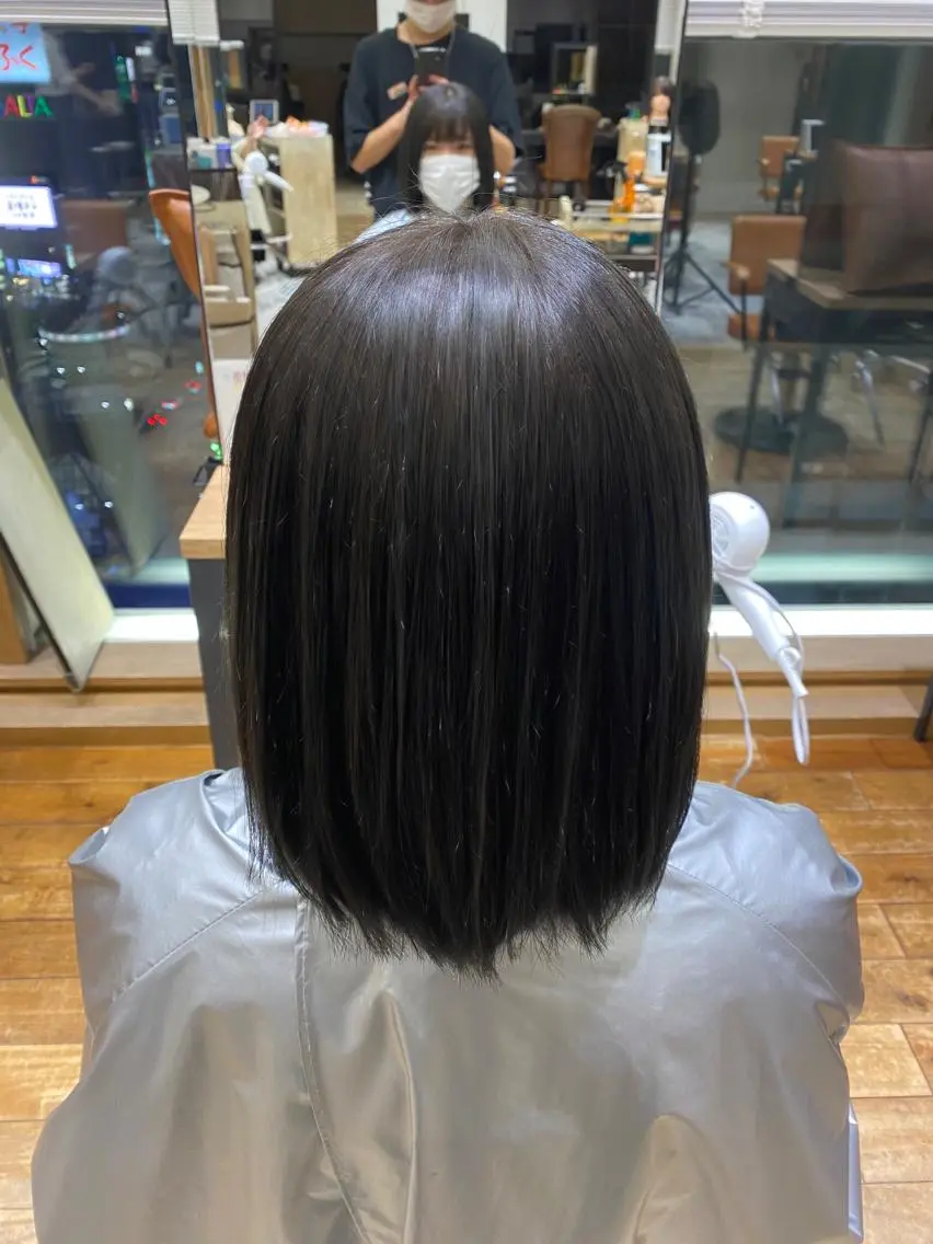 カラー 銀座/レイヤー 顔周りカット溝手優太のヘアスタイル