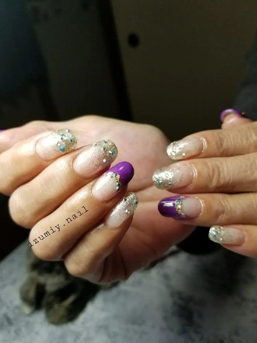 セミロング パープルカラー izumiynail いずみのネイルデザイン