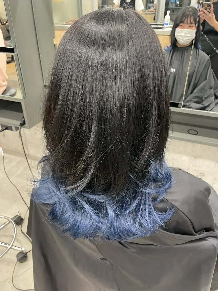 ミディアム カラー ブリーチ インナーカラー 推し ブリーチ  髪質改善のヘアスタイル
