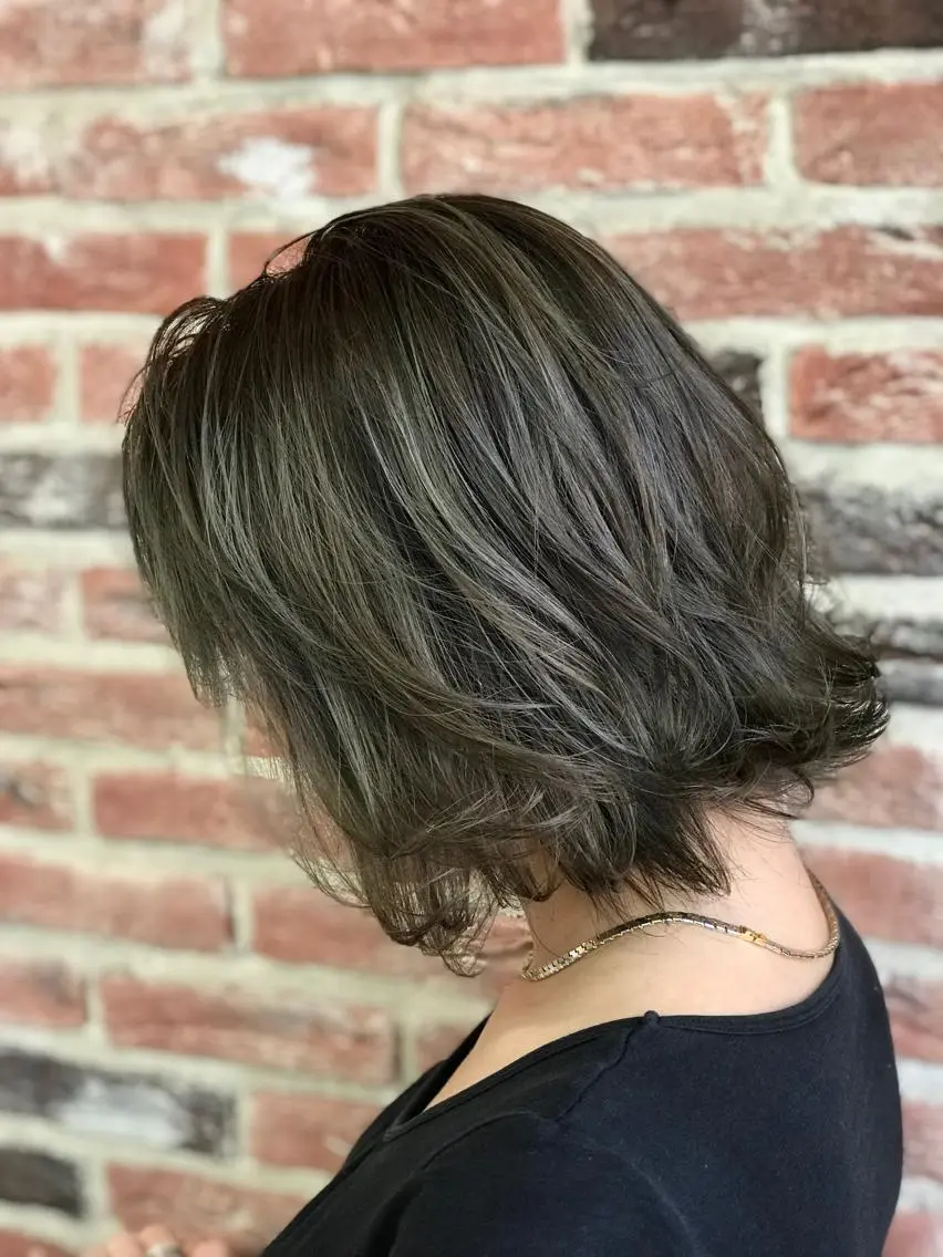 ミディアム カラー アッシュ 外国人風カラー 市村 正義のヘアスタイル