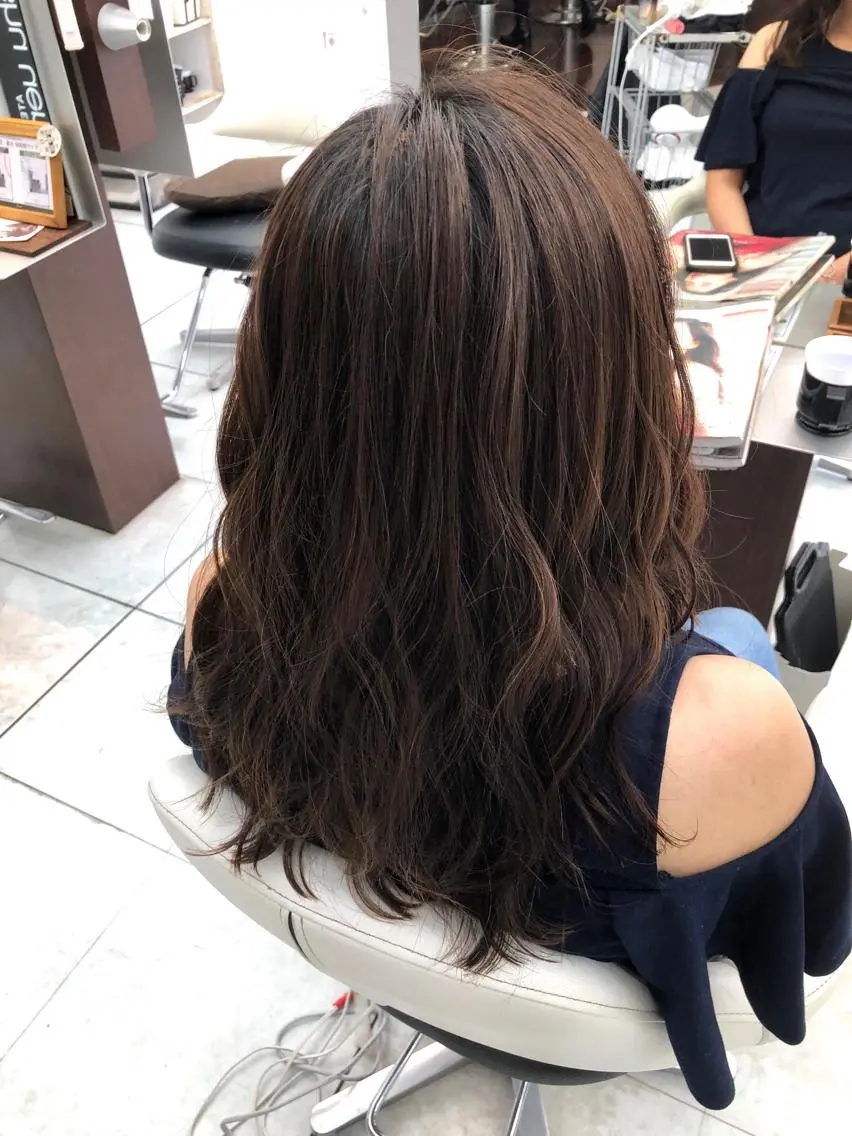 セミロング パーマ セミロングパーマ デジタルパーマ 岩崎 裕司のヘアスタイル