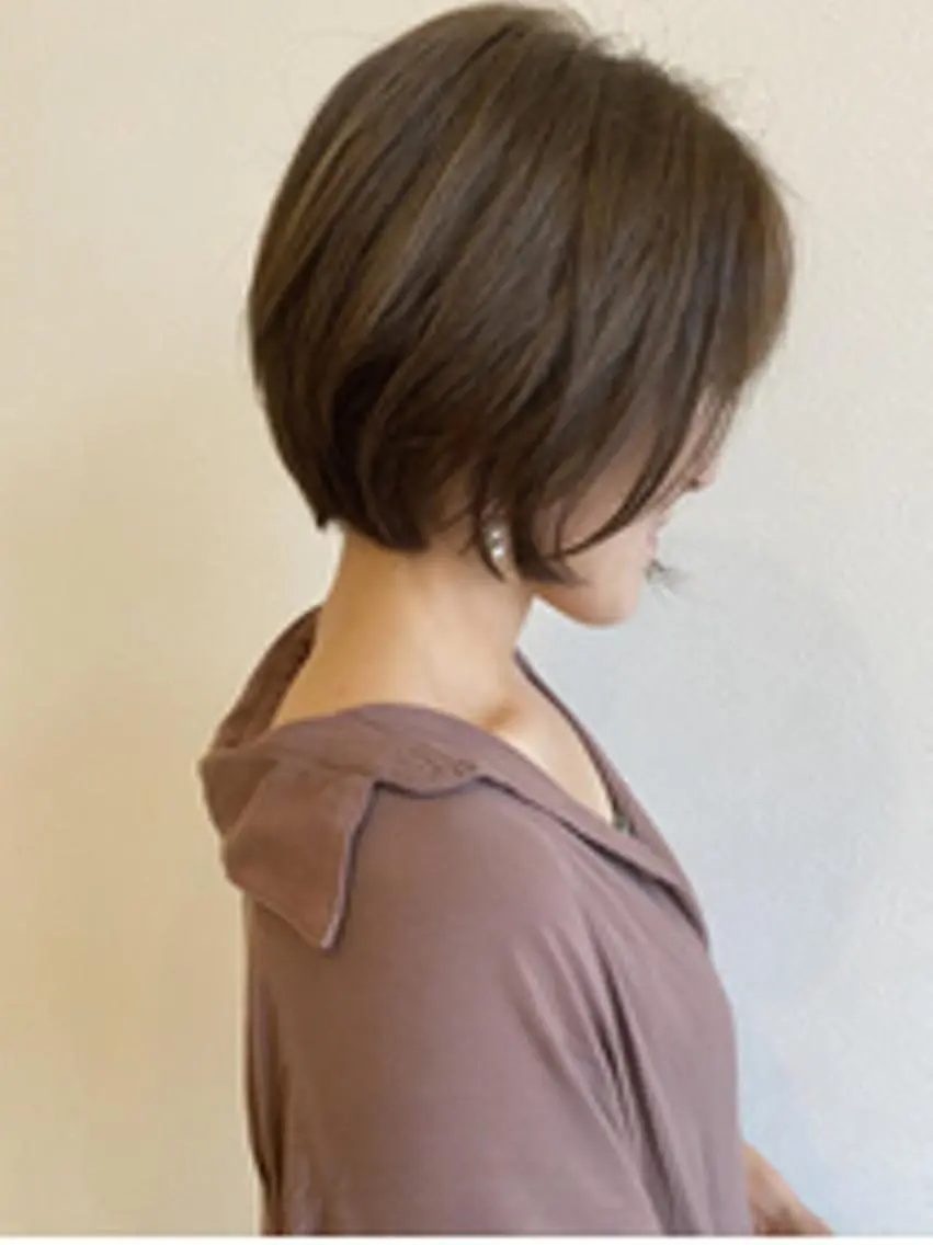 ショート ヘアカラー ARCH FREE予約のヘアスタイル